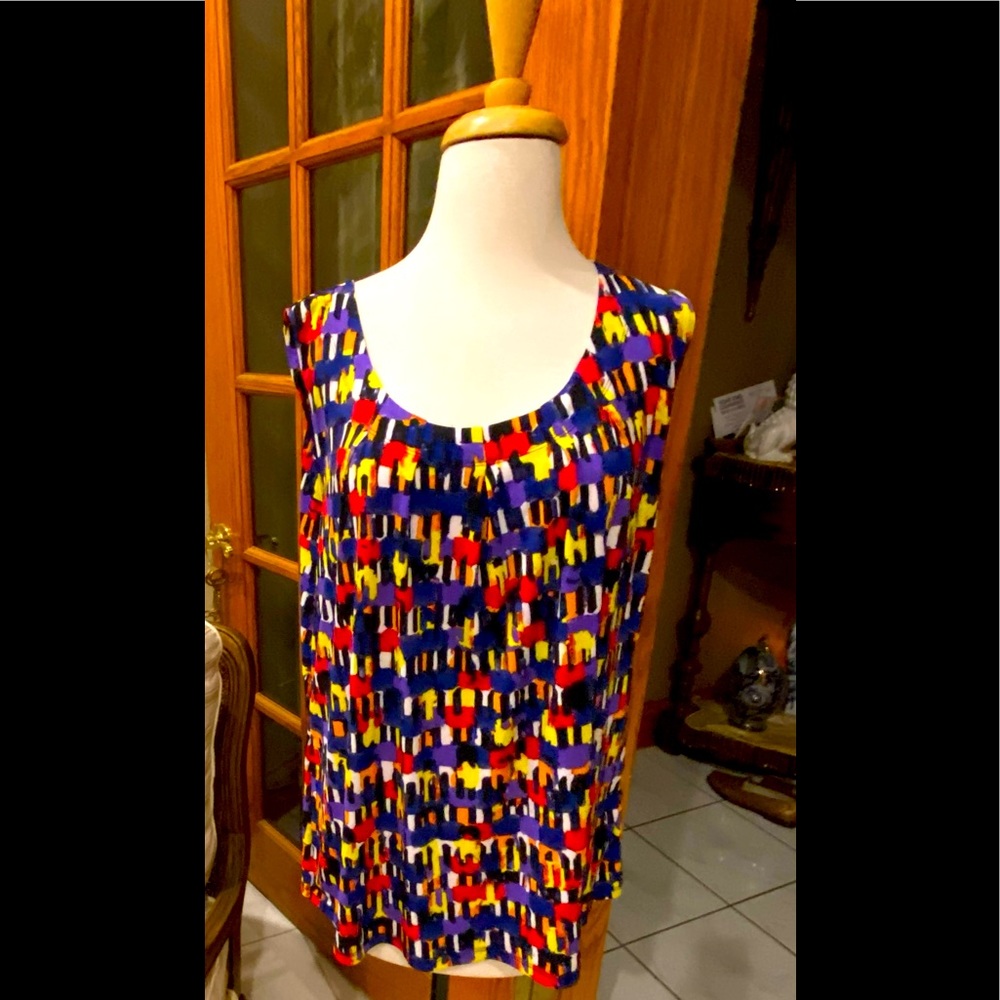 Jones Studios size 2X perfect blouse for your career  outfit